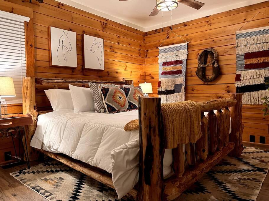 The Horse Cabin At Natural State Cabins Morning Star Exterior foto